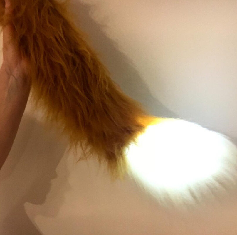 Add a glow tip to your tails